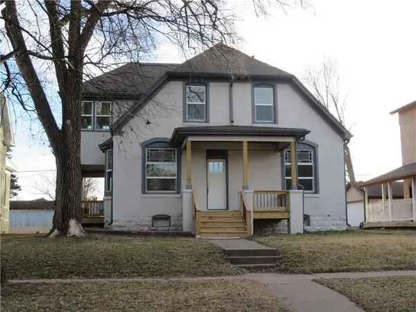 403 W Peoria Street, Paola, KS 66071