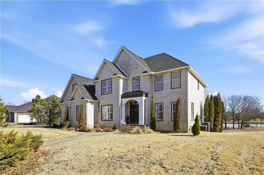 807 Copper Oaks Drive, Carl Junction, MO 64834 - #2