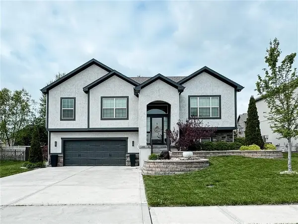 904 Sw 35th Street, Lee's Summit, MO 64082