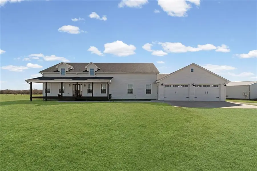 4520 NW 1270 Road, Deepwater, MO 64740 - #2