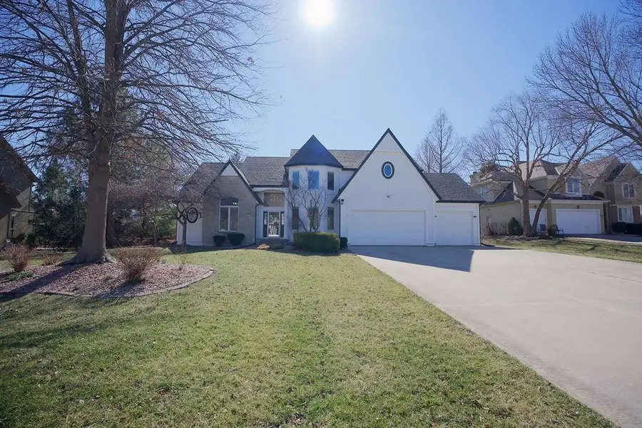 14260 Granada Court, Leawood, KS 66224 - #2