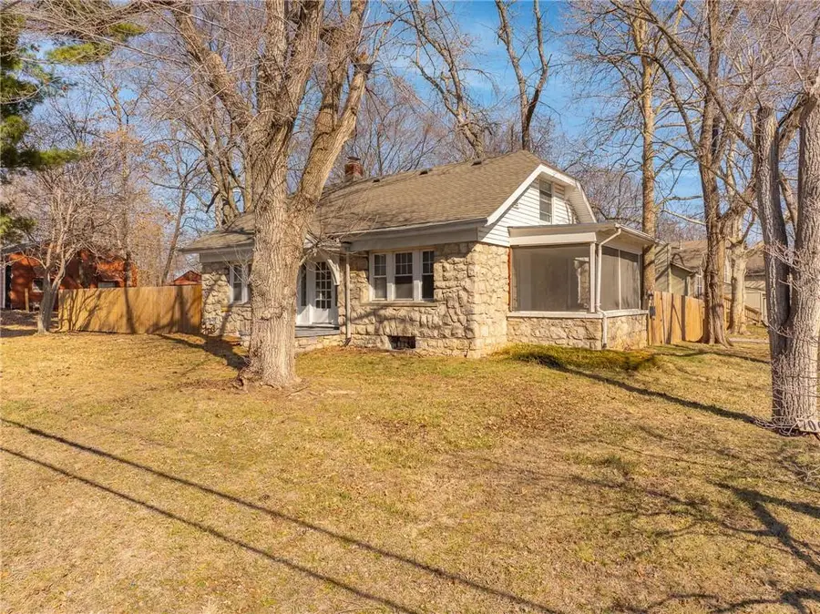 7005 Raytown Road, Raytown, MO 64133 - #2