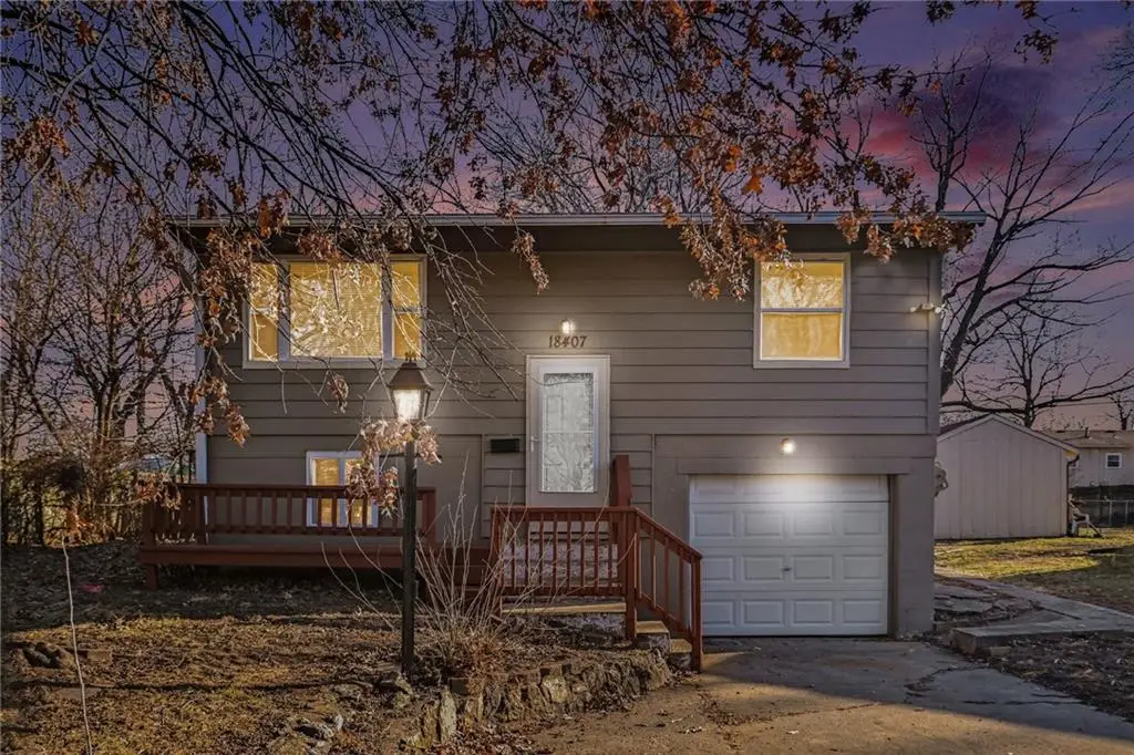 18407 E Lexington Road, Independence, MO 64058 - #1