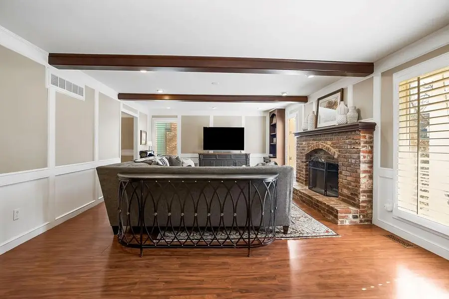 6412 W 125th Street, Leawood, KS 66209 - #3