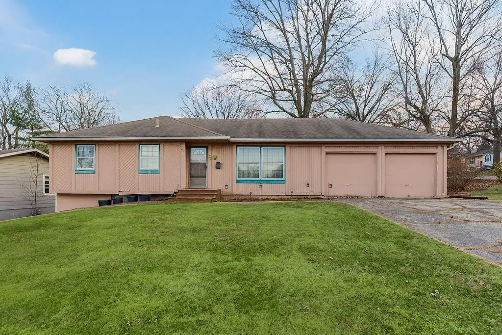 11605 E 78th Street, Raytown, MO 64138 - #1