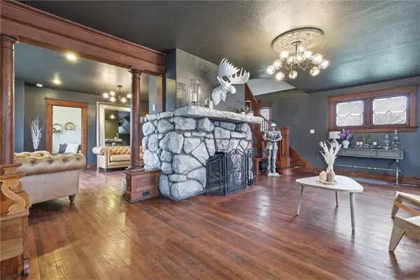 9875 E Winner Road, Independence, MO 64052