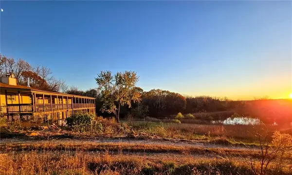 2140 Phillips Road, Perry, KS 66073