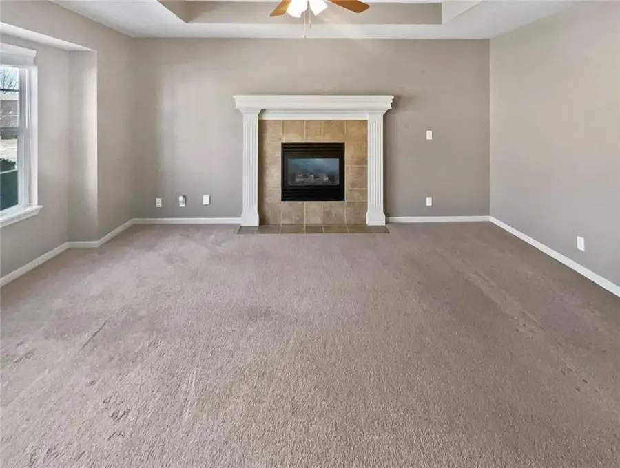 1607 Hilltop Lane, Grain Valley, MO 64029 - #3