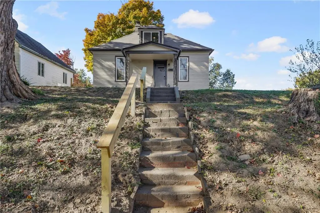 2314 S 19th Street, Saint Joseph, MO 64503 - #1