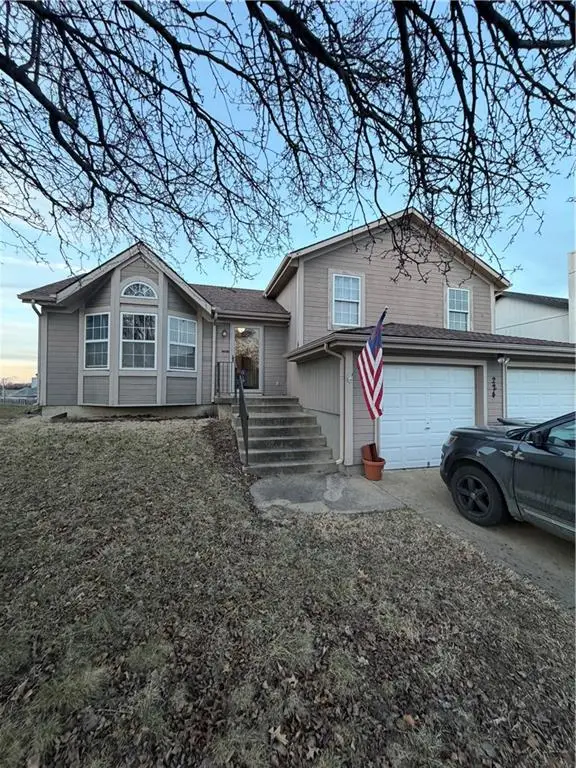 224 NW 113th Street, Kansas City, MO 64155