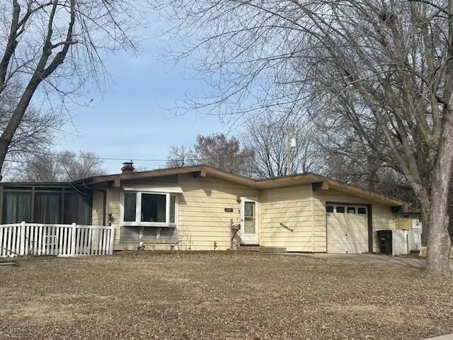 206 Brookview Drive, Belton, MO 64012 - #2