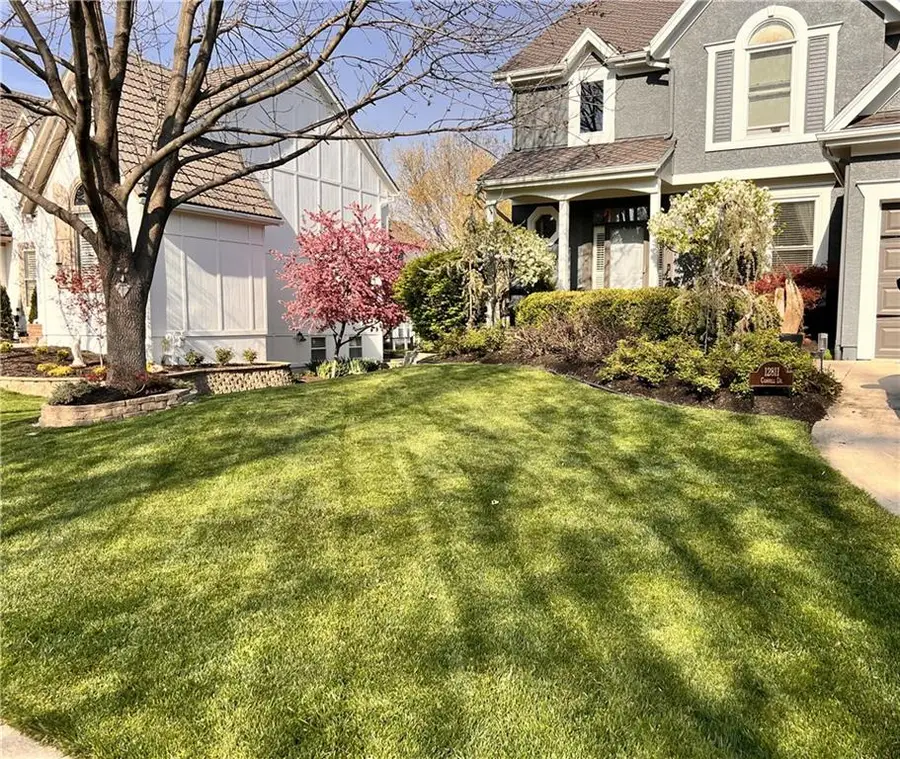 12811 Connell Street, Overland Park, KS 66213 - #2