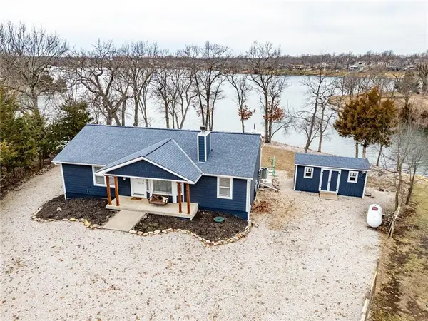 10 Fascination Point, Linn Valley, KS 66040