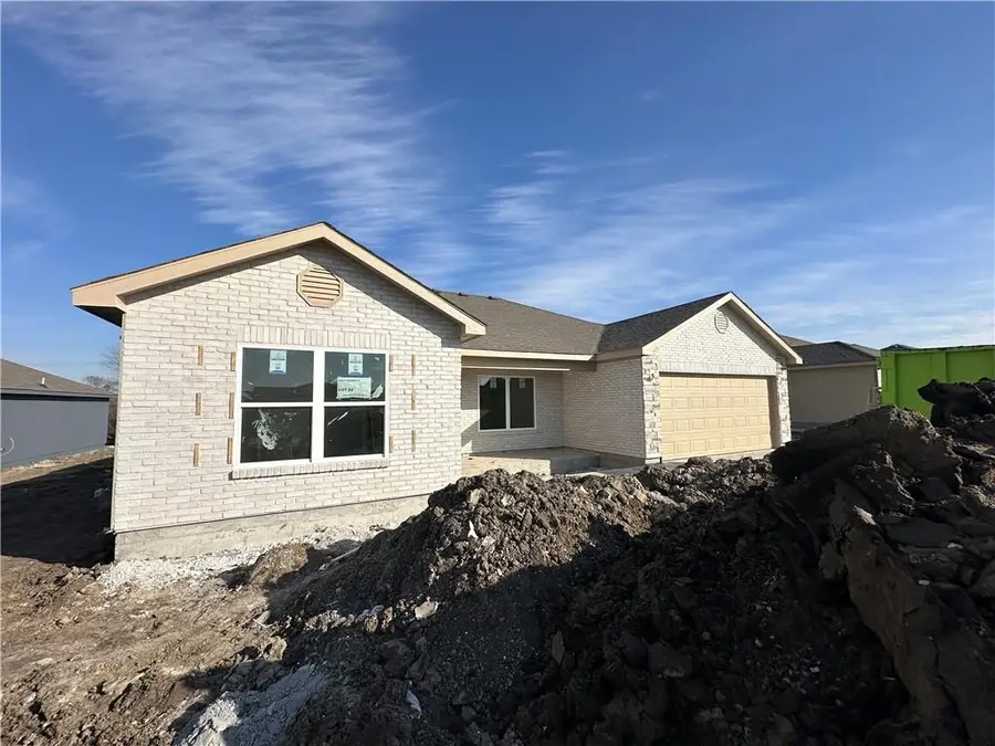 20833 Starside Street, Edgerton, KS 66021 - #2