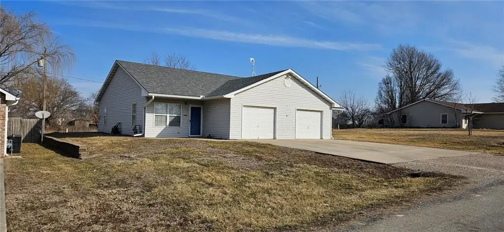 304 E 16th Street, Holden, MO 64040 - #1