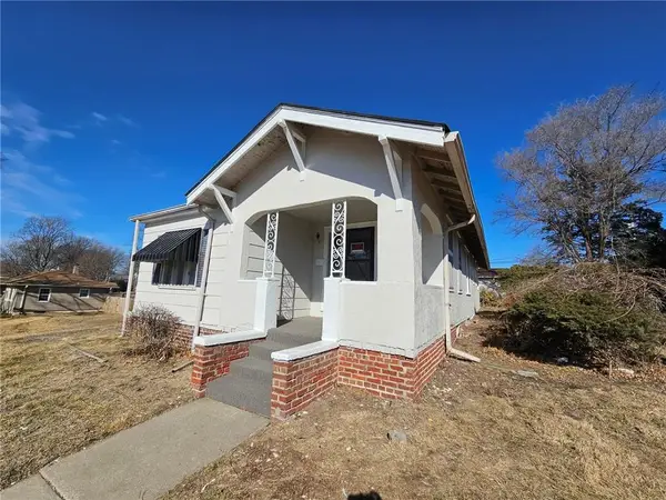 3501 Sacramento Street, St Joseph, MO 64507