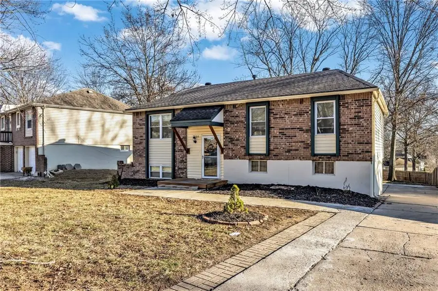 2500 NW Salem Court, Blue Springs, MO 64015 - #3