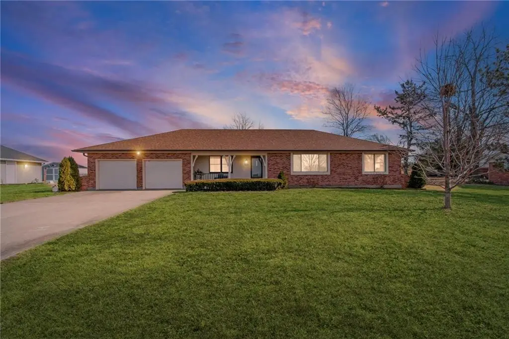 507 N Main Street, Higginsville, MO 64037 - #1