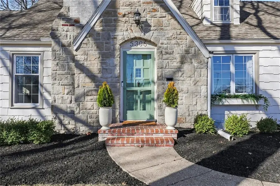 5306 Fairway Road, Fairway, KS 66205 - #3