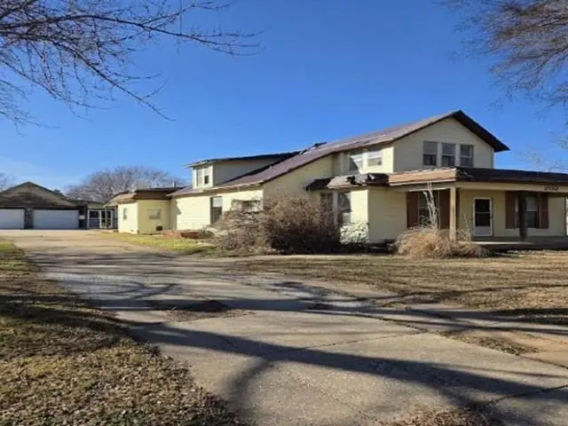 202 S Jefferson Avenue, Anthony, KS 67003 - #1