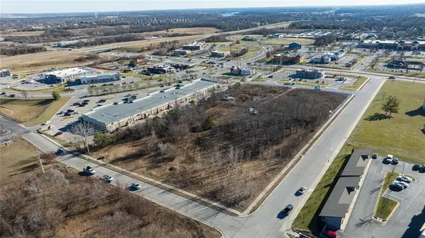 210 SW M 150 Hwy Highway, Lee's Summit, MO 64082