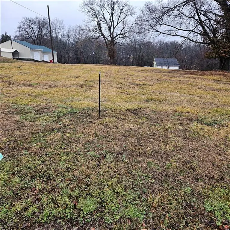 204 N 24th Street, Lexington, MO 64067 - #2