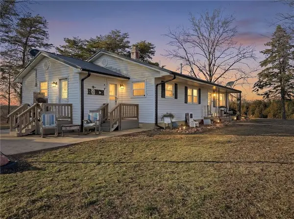 20567 York Road, Brunswick, MO 65236