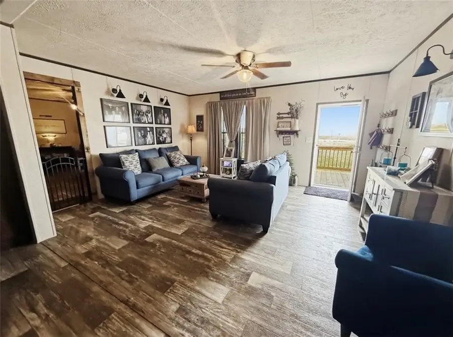 19525 50th Road, Parsons, KS 67357 - #3