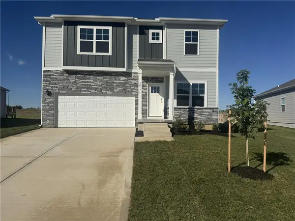 20198 Cornice Street, Spring Hill, KS 66083