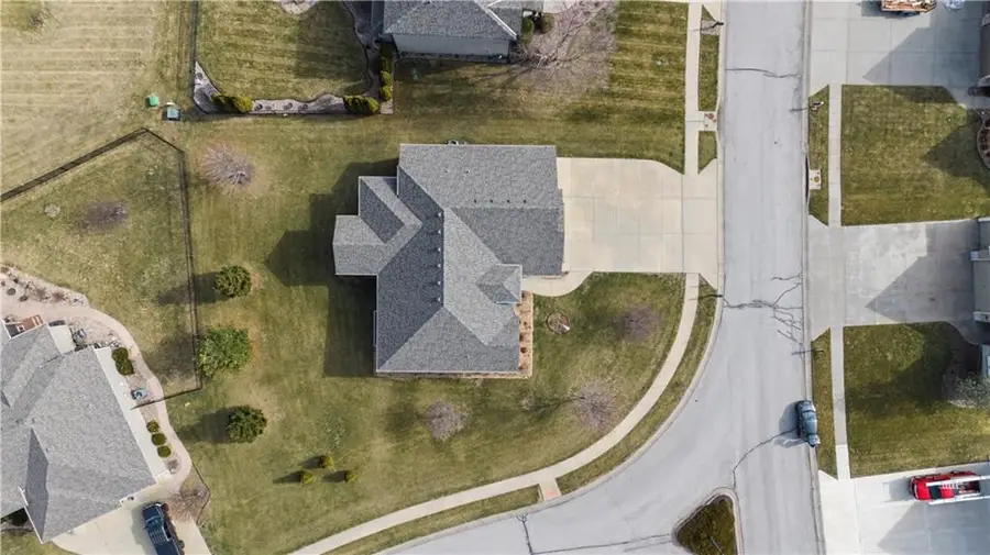 17710 Mission Ridge Drive, Smithville, MO 64089 - #3