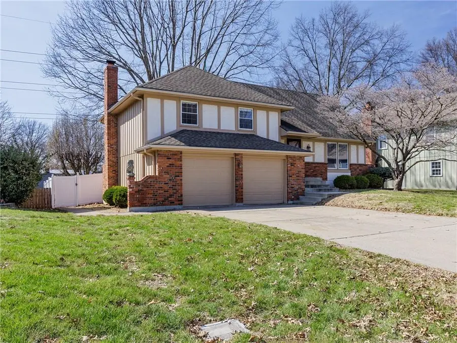 714 Murray Road, Lees Summit, MO 64081 - #3