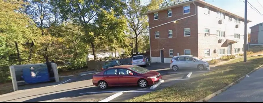 2610 W 42nd Avenue, Kansas City, KS 66103 - #2