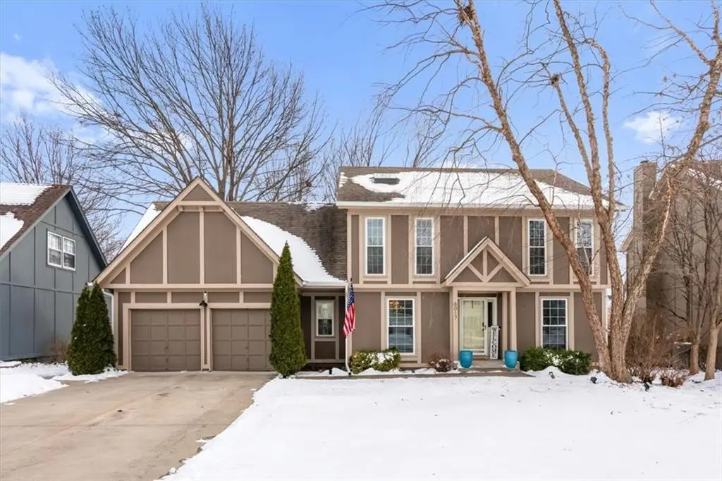 6017 W 158th Street, Overland Park, KS 66223 - #1