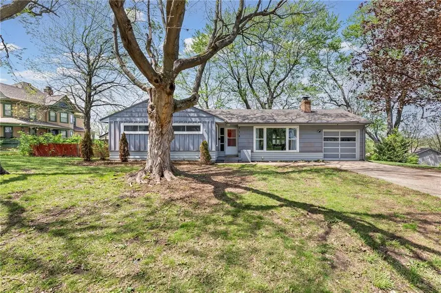 312 Baldwin Street, Belton, MO 64012 - #2