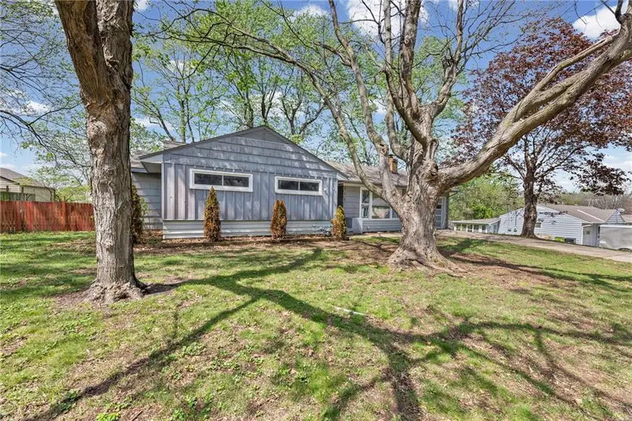 312 Baldwin Street, Belton, MO 64012 - #3