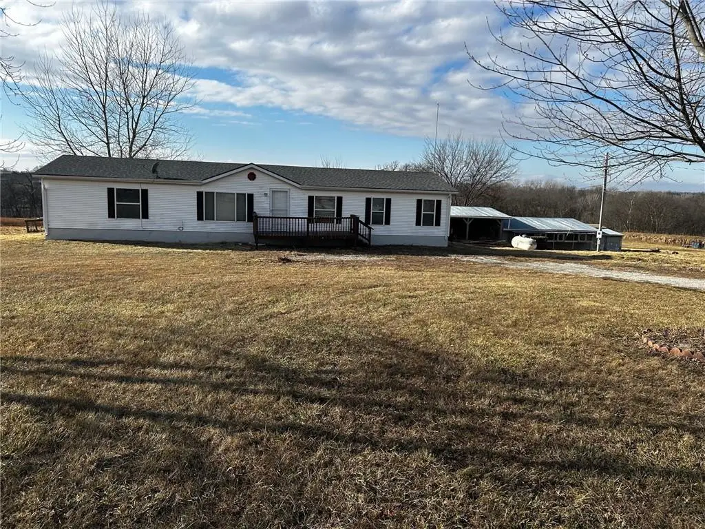 7135 NW Kidder Road, Kidder, MO 64649 - #1