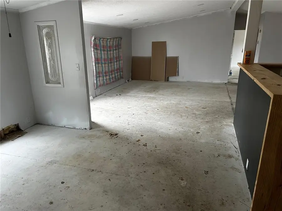 7135 NW Kidder Road, Kidder, MO 64649 - #3