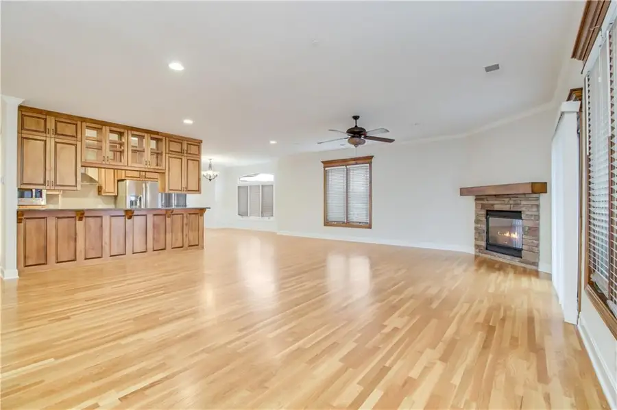 10209 Beverly Street, Overland Park, KS 66207 - #2