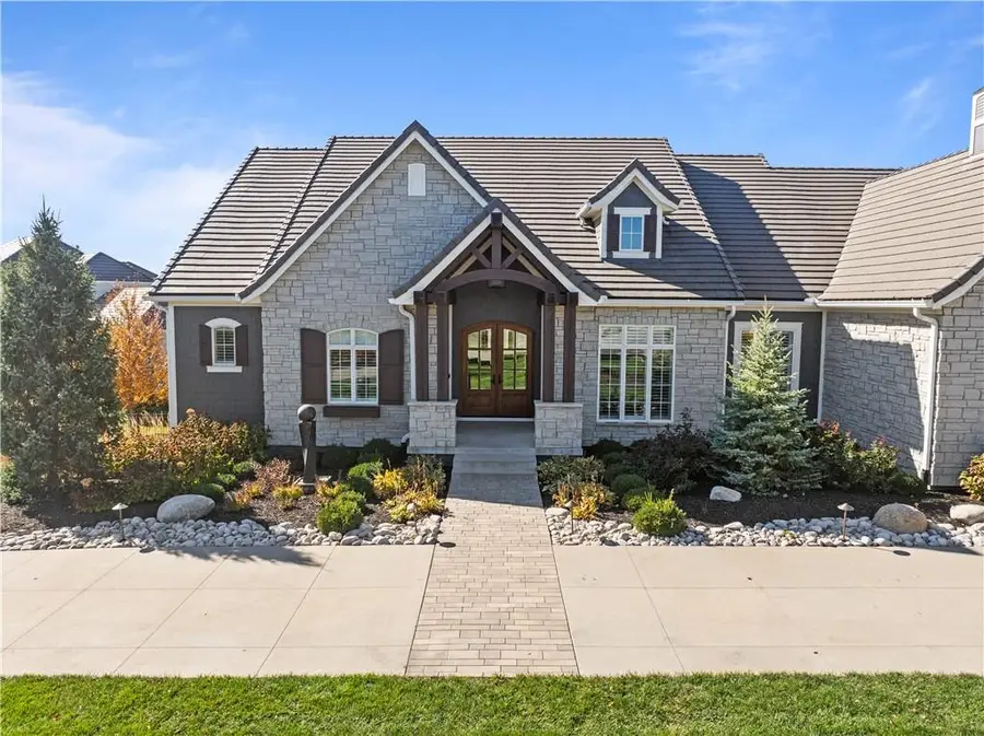 16520 Ballentine Street, Overland Park, KS 66221 - #3