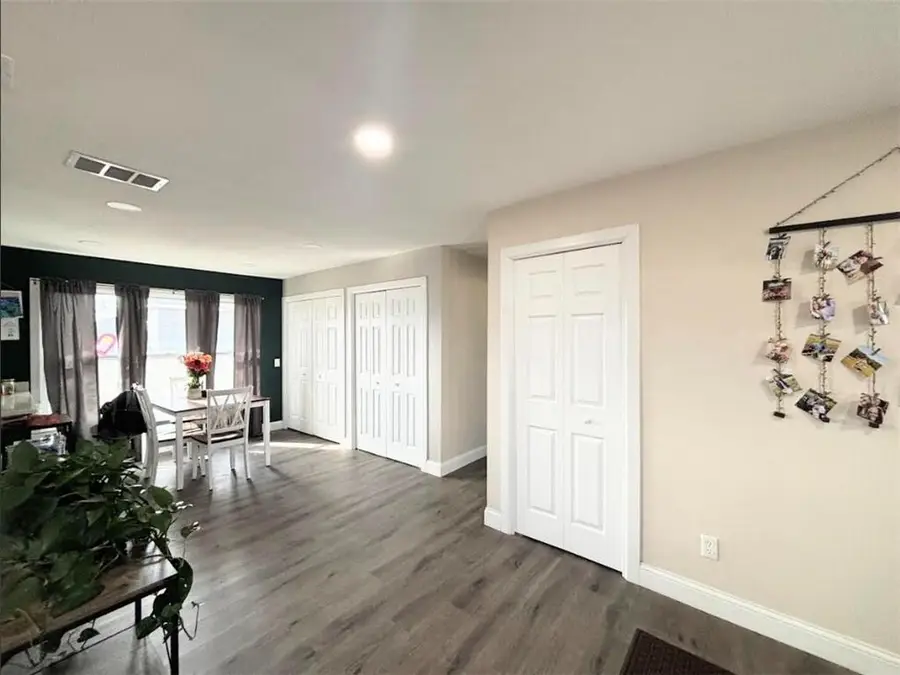 123 W Douglas Street, Iola, KS 66749 - #2