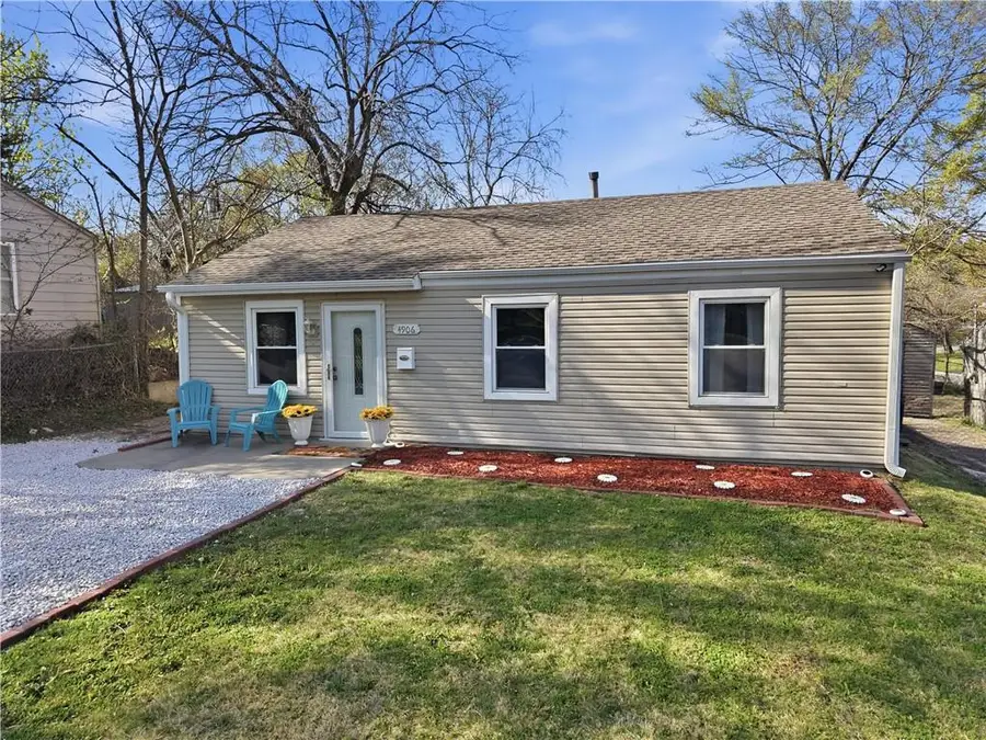 4906 Alma Avenue, Kansas City, KS 66106 - #3