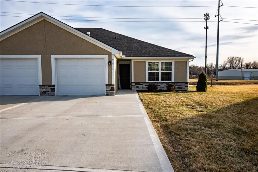 21111 E 8 Street S, Independence, MO 64056 - #2