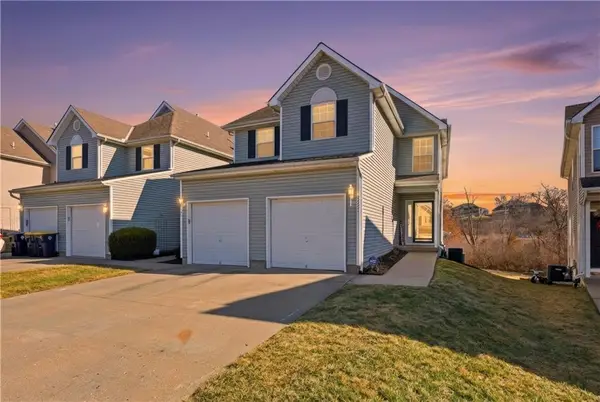 9723 N Lewis Avenue, Kansas City, MO 64157