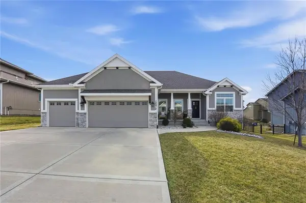 10014 N Palmer Avenue, Kansas City, MO 64157