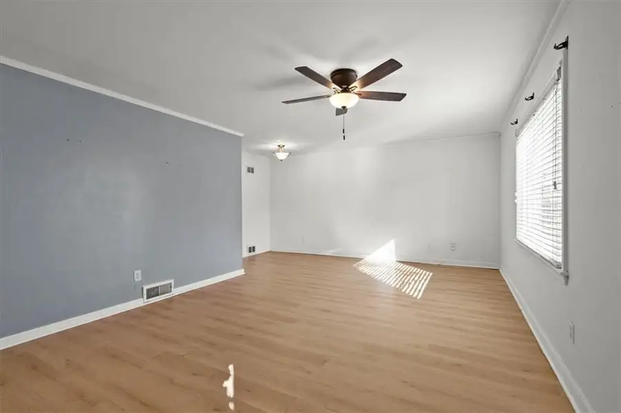 7550 State Line Road, Prairie Village, KS 66208 - #2