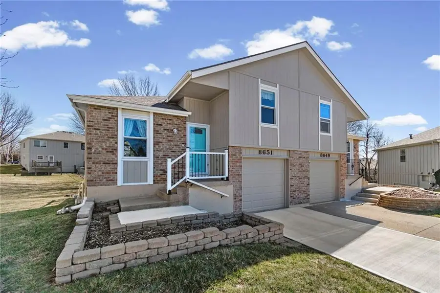 8651 N Hull Avenue, Kansas City, MO 64154 - #3