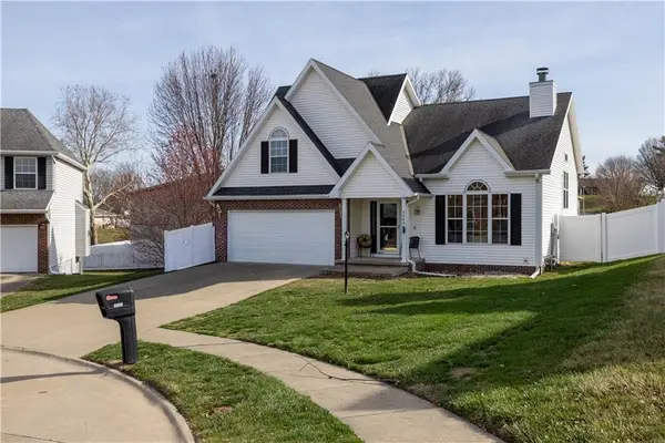 4608 Heatherwood Court, St Joseph, MO 64506