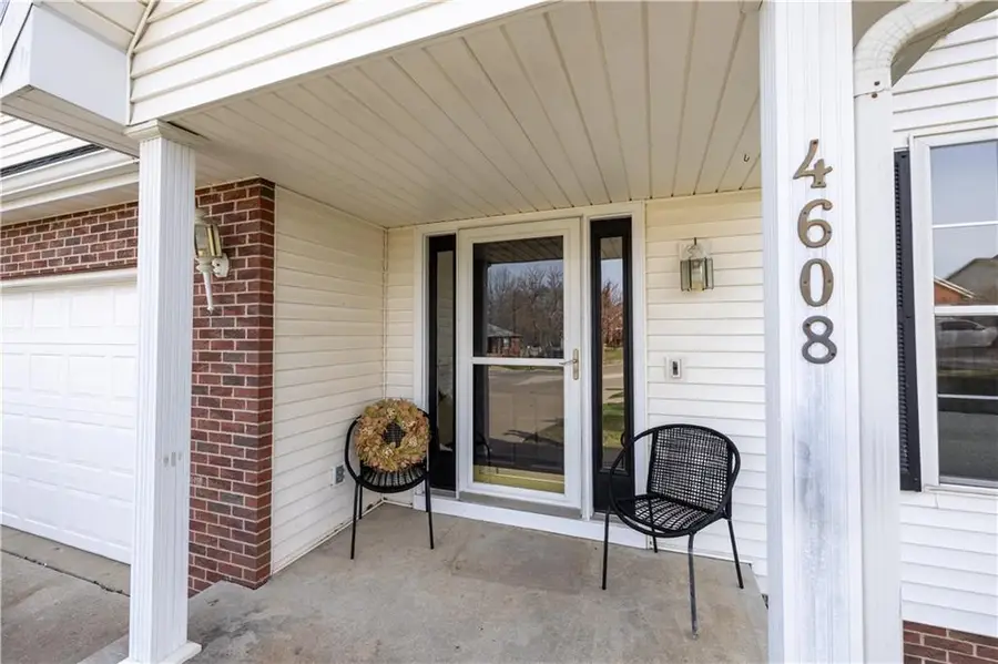 4608 Heatherwood Court, Saint Joseph, MO 64506 - #2