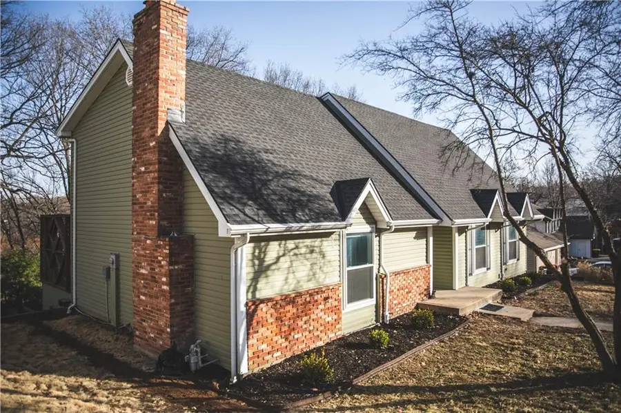 5506 NW Verlin Drive, Parkville, MO 64152 - #3