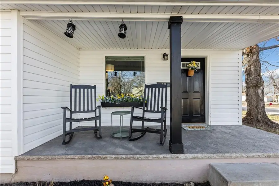 602 Horton Street, Fort Scott, KS 66701 - #3